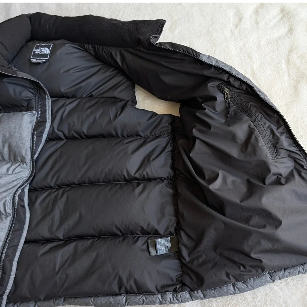 The North Face Nuptse 700 Puffer Vest Mens XL Grey Black Down Insulated